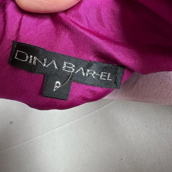 Elegant Pink Evening Dress, Size 4. - Picture 10 of 15